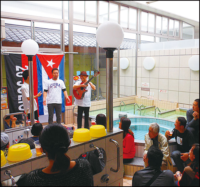 キューバ音楽ドスソネス　デ　コラスネス