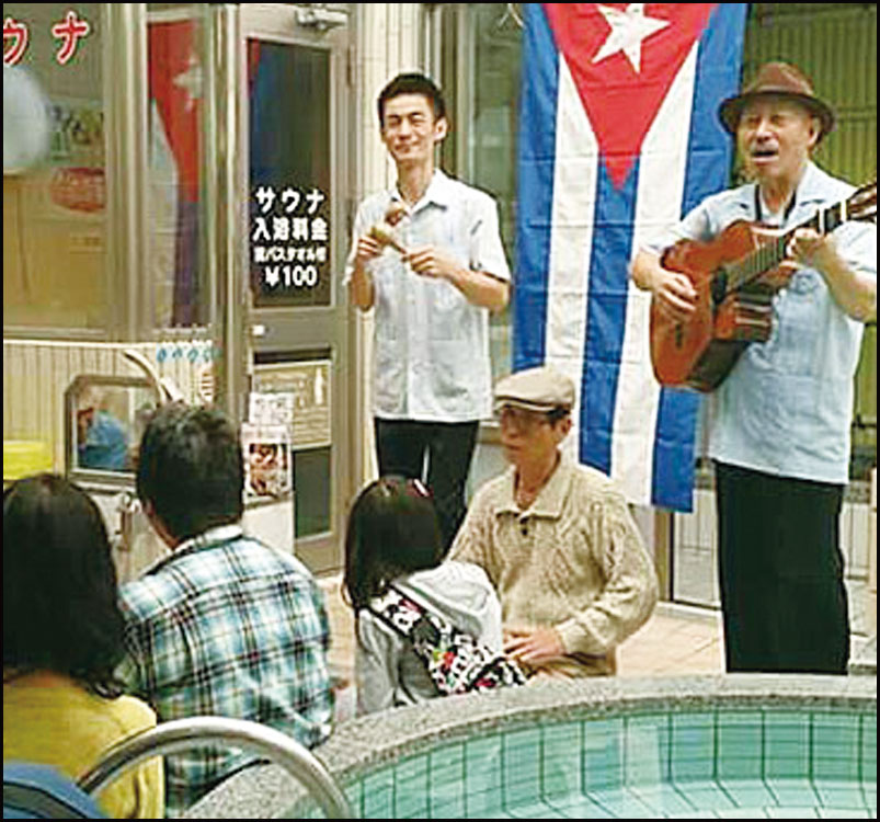 キューバ音楽ライブ♪Dos Sones de Corasones@朝日温泉おんな湯