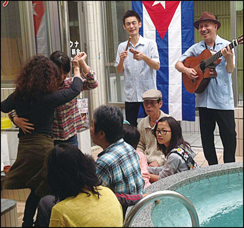 キューバ音楽ライブ♪Dos Sones de Corasones@朝日温泉おんな湯
