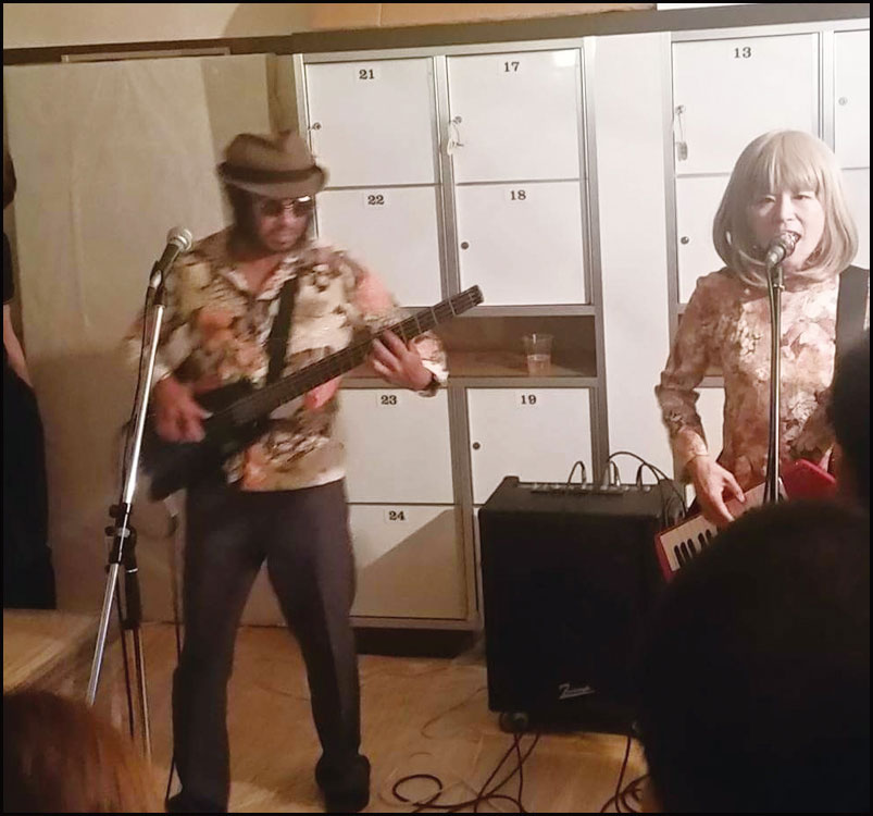 バブルバスナイト